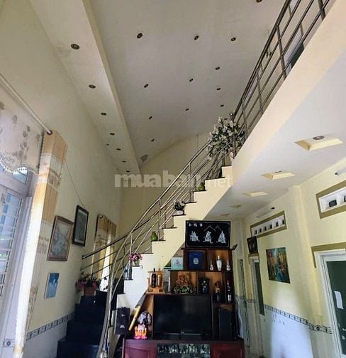 Bán nhà hẻm nhựa Nguyễn văn rốp thành phố Tây Ninh 
