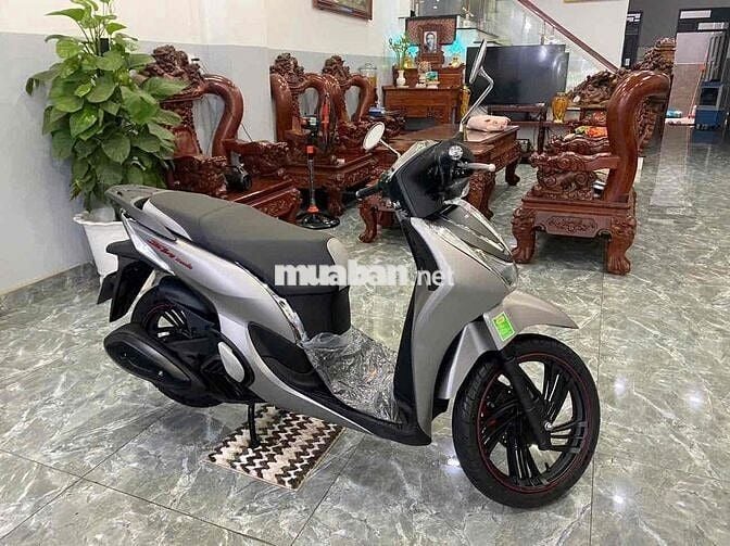 Honda SH Mode 2025 Xám bạc 62km