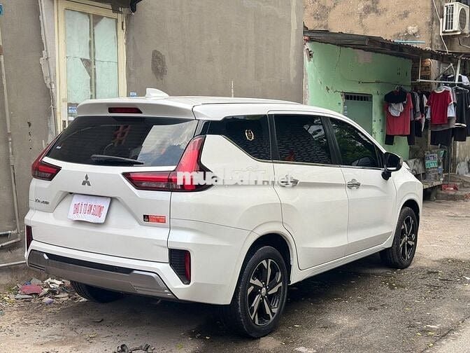 Mitsubishi Xpander Premium 2023 Trắng