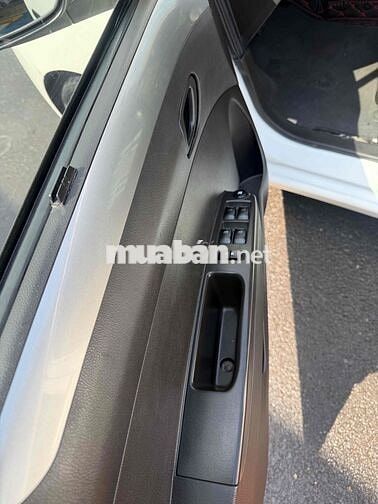 Chevrolet Spark 2018 Số sàn Trắng