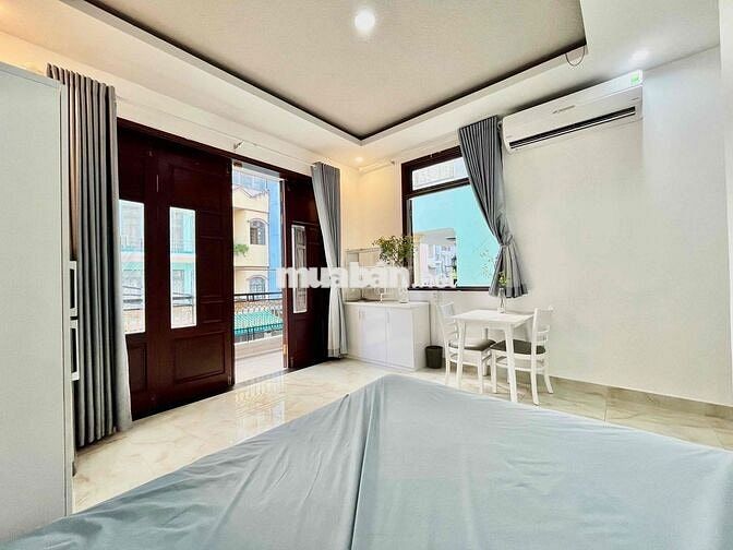 PHÒNG BAN CÔNG - CỬA SỔ - GẦN CẦU PHÚ MỸ