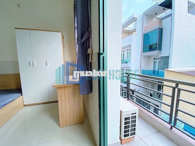 Phòng Ban Công rộng, đẹp đối diện Etown Cộng Hòa, Phường 13 cũ, TB