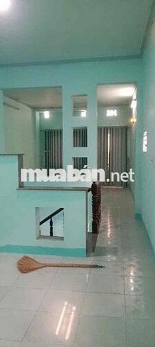 cho thuê nhà chợ đường dt 4x20m 3 phòng ngủ
