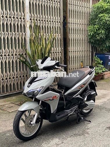 Honda Air Blade khoá smk.bán trả góp.trao đổi xe
