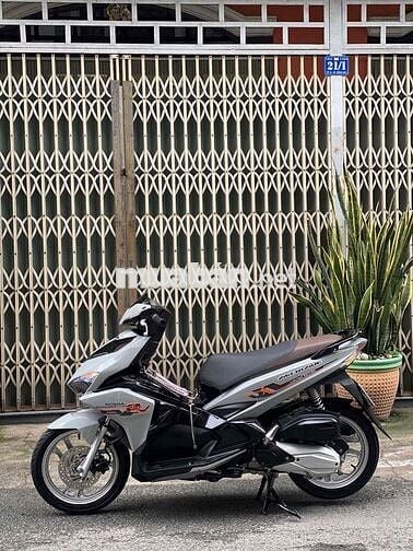 Honda Air Blade khoá smk.bán trả góp.trao đổi xe
