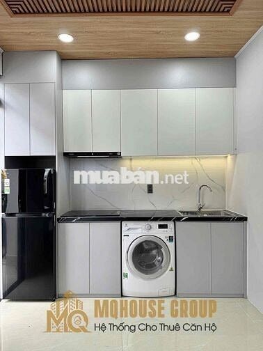 Phòng mới 100% Ban công Full NT ngay Bờ Kè gần Q1 tại Nhiêu Tứ