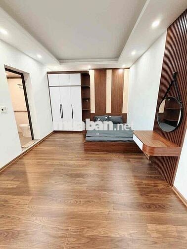 Siêu phẩm CC Tân Mai, lô góc, DT khủng,  ba ban công, view mặt phố