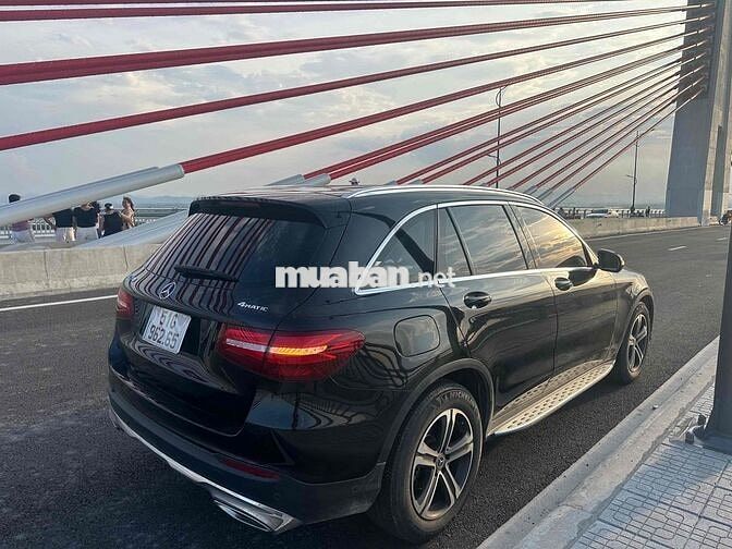 Mercedes GLC 200 2018 Đen 58k dặm