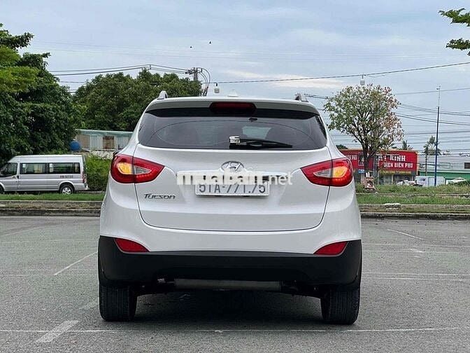 Hyundai Tucson 2013 2.0 đặc biệt 56.000 km