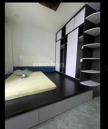 Bán nhà mới đẹp Sư Vạn Hạnh P9 Q10 dt 4x7m 4 tầng giá 5,5 tỷ.