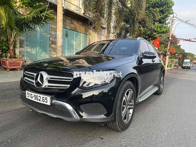 Mercedes GLC 200 2018 Đen 58k dặm