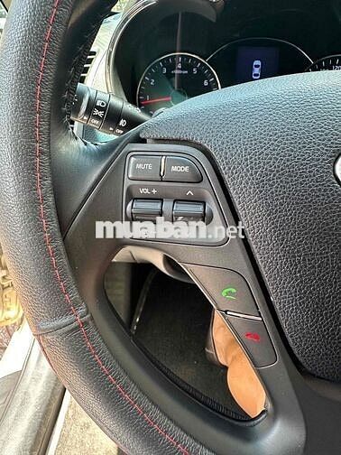 Kia K3 2015 Vàng cát 5 chỗ