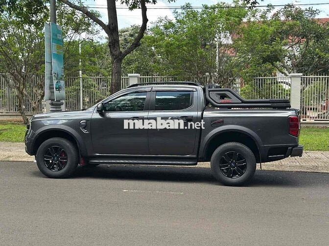 Ford Ranger XLT 2022 37000 km Xám