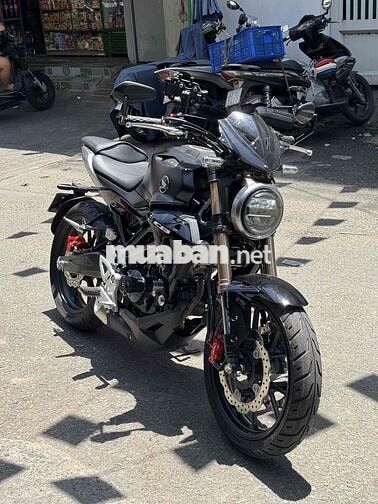 Honda CB150R màu Đen