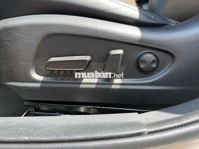 Kia K3 2015 Vàng cát 5 chỗ