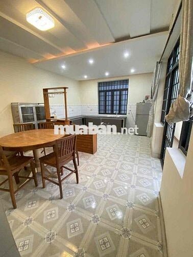 Chủ gửi cho thuê nhà Mới Làm gồm 5PN góc 2 MT KDC Bửu Long