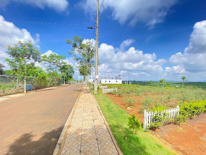 Bán đất nghỉ dưỡng ngay Quốc Lộ 20, Hoà Ninh. DT 150m2 SHR thổ cư 90m2