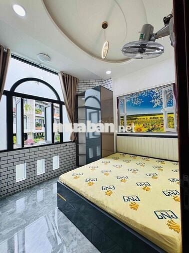 cho thuê nhà nguyên căn 3 tầng 6PN vs 1  Phòng Bếp Full nội thất