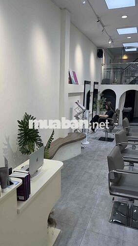 sang nhanh tiệm salon tóc quận 3 giá rẻ