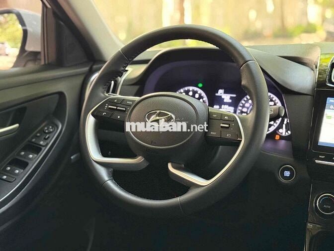 Hyundai Creta 2022 1.5 Đặc biệt Trắng