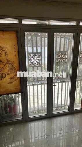 Cho thuê nhà nguyên căn gần TTTM Q8