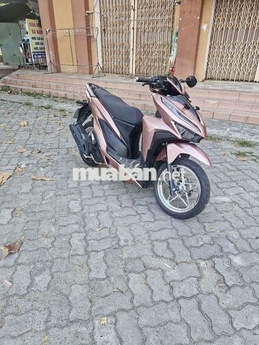 Honda Vario 150 2023 Vàng đồng