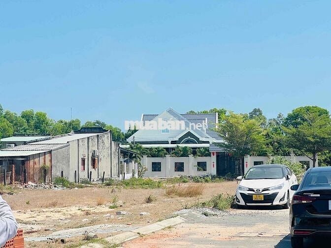 CÁCH BIỂN PHƯỚC HẢI 3KM - NGAY KHU HỒ TRÀM ECO VILLAS CÒN 1 LÔ CHỦ CẦN
