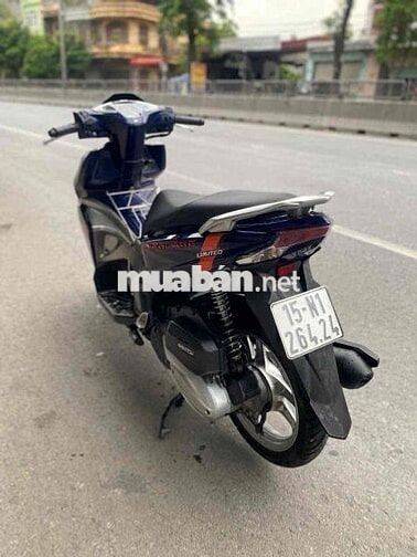 Honda Airblade 125 chính chủ zin đẹp như hình