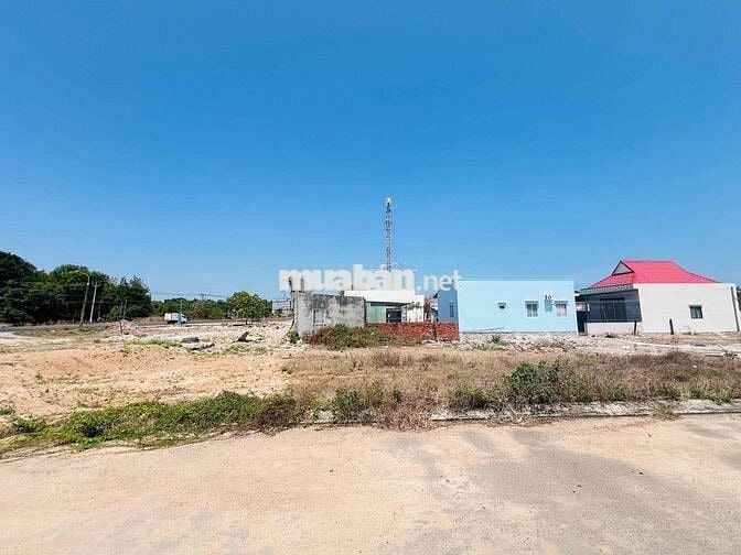 CÁCH BIỂN PHƯỚC HẢI 3KM - NGAY KHU HỒ TRÀM ECO VILLAS CÒN 1 LÔ CHỦ CẦN