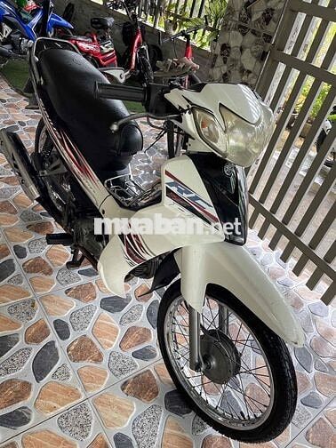 Yamaha Sirius 2014 màu Trắng