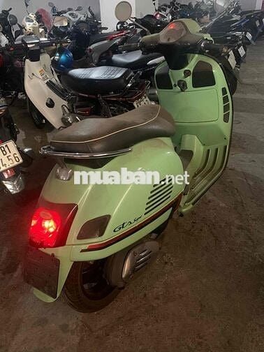 Piaggio Vespa GTS 125 2013 Xanh lá