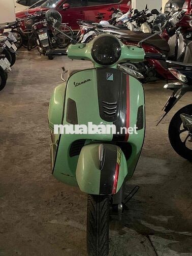 Piaggio Vespa GTS 125 2013 Xanh lá