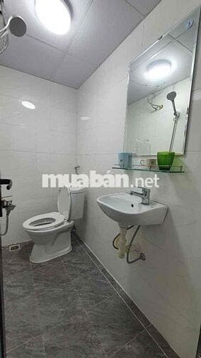 Bán căn TT sát phố Hoàng Đạo Thành-Oto chân cầu thang-120m2;4N,2VS