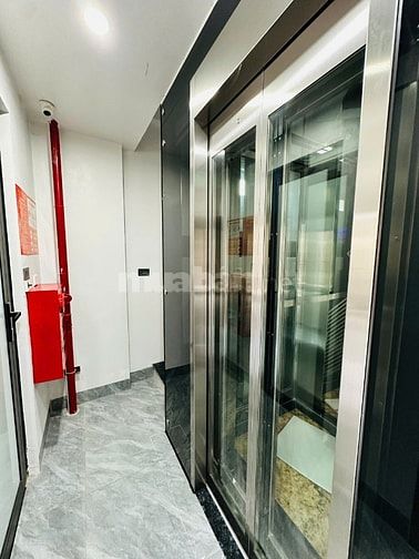 PHÒNG FULL ĐỒ NGAY ĐỐI DIỆN FPT CHỈ CẦN XÁCH VALI VÀO Ở