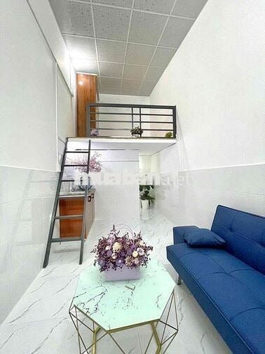Phòng Trệt Gác Cao Rộng Rãi ngay Chợ Tân Hương Giá Rẻ