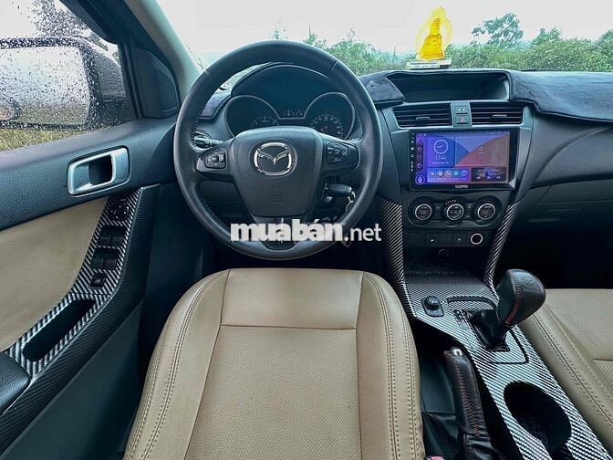 Mazda BT50 sx 2013 số tự động 2 cầu .máy nổ êm ái