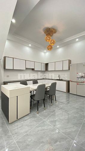 NHÀ TÂN CỔ ĐIỂN SÂN VƯỜN GẦN BỆNH VIỆN ĐA KHOA TIỀN GIANG