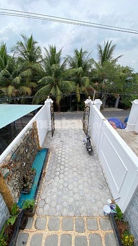 NHÀ TÂN CỔ ĐIỂN SÂN VƯỜN GẦN BỆNH VIỆN ĐA KHOA TIỀN GIANG