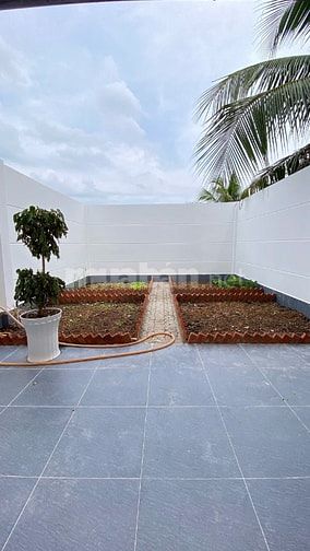 NHÀ TÂN CỔ ĐIỂN SÂN VƯỜN GẦN BỆNH VIỆN ĐA KHOA TIỀN GIANG