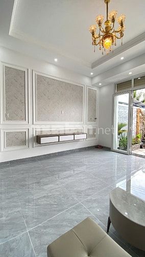 NHÀ TÂN CỔ ĐIỂN SÂN VƯỜN GẦN BỆNH VIỆN ĐA KHOA TIỀN GIANG