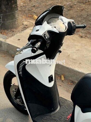 Honda SHVN 150 Trắng Up full Ý. hỗ trợ góp