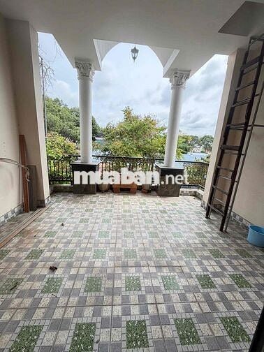 Nhà rộng 2 lầu KDC Hưng pHú 1 (gần ST Go)