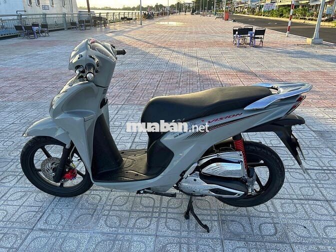 Honda Vision 2024 Xám