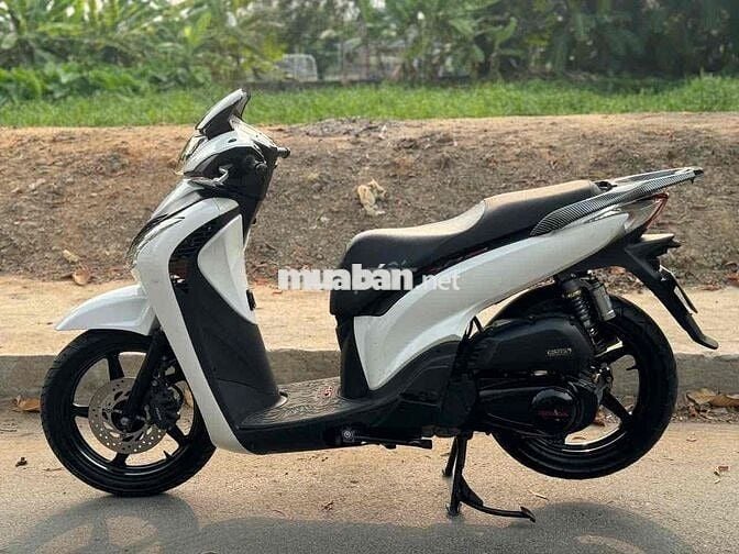 Honda SHVN 150 Trắng Up full Ý. hỗ trợ góp