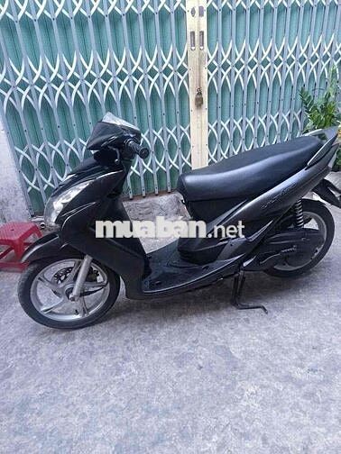 Yamaha Ultimo màu Đen