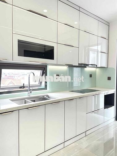 2pn2wc 100m2, ngay Trịnh công sơn, ô tô đỗ cửa, full nội thất Tây Hồ