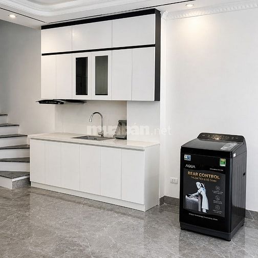 Phố Định Công Ngõ thông, kinh doanh, lô góc, 40m2, 6 tầng thang máy.