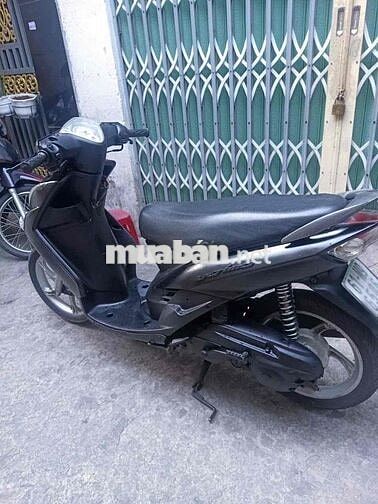 Yamaha Ultimo màu Đen