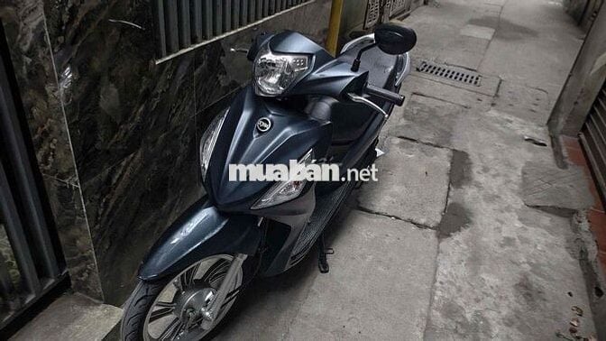 Xe máy SYM 50cc màu Xám