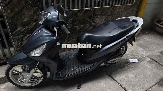 Xe máy SYM 50cc màu Xám